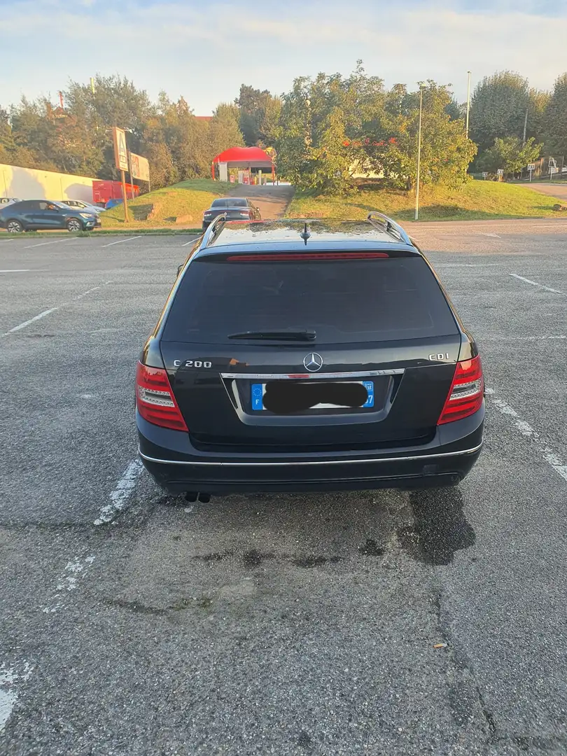 Mercedes-Benz 200 TD Confort - 2