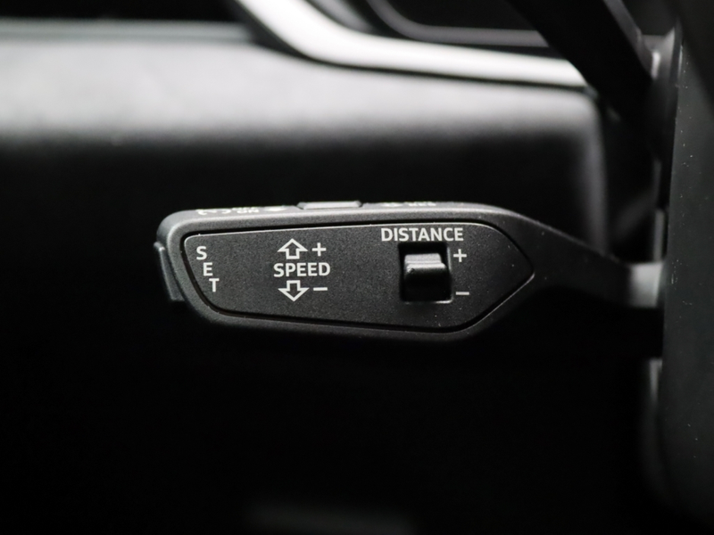 Audi A6 Avant 2.0 TFSI e-hybrid quattro 270 kW edition one — photo 19