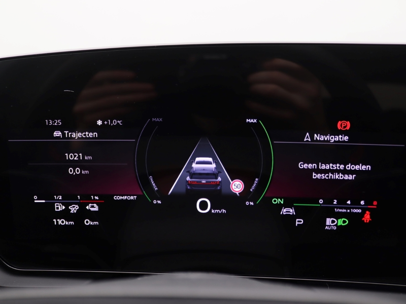 Audi A6 Avant 2.0 TFSI e-hybrid quattro 270 kW edition one — photo 15