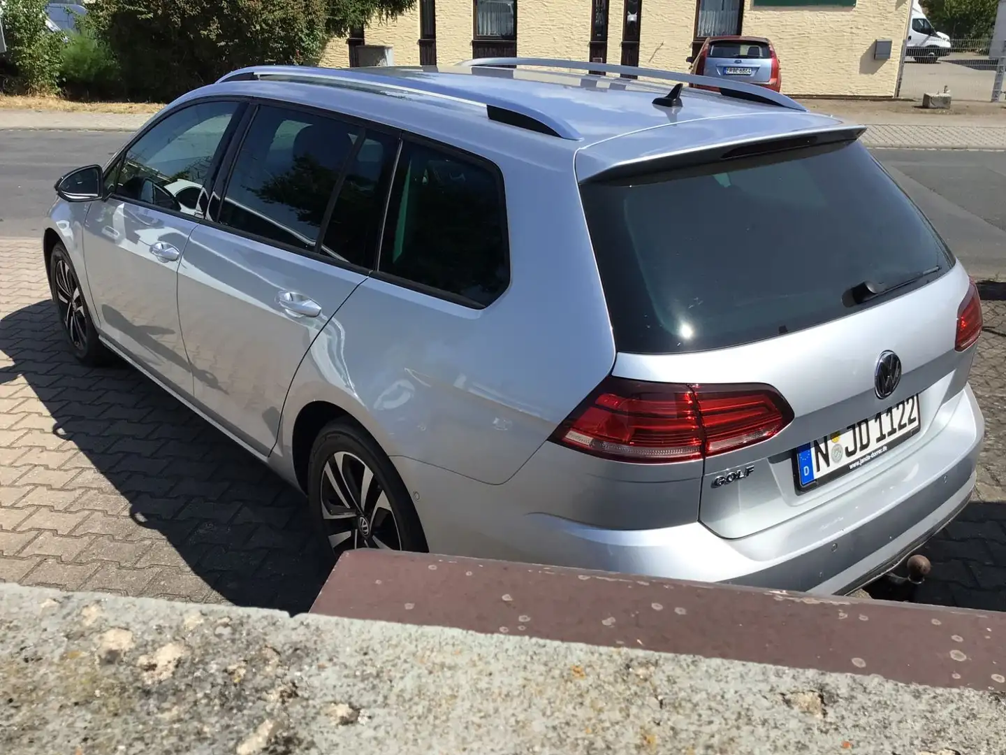 Volkswagen Golf VII Variant IQ.DRIVE Start-Stopp+Klima Argent - 2