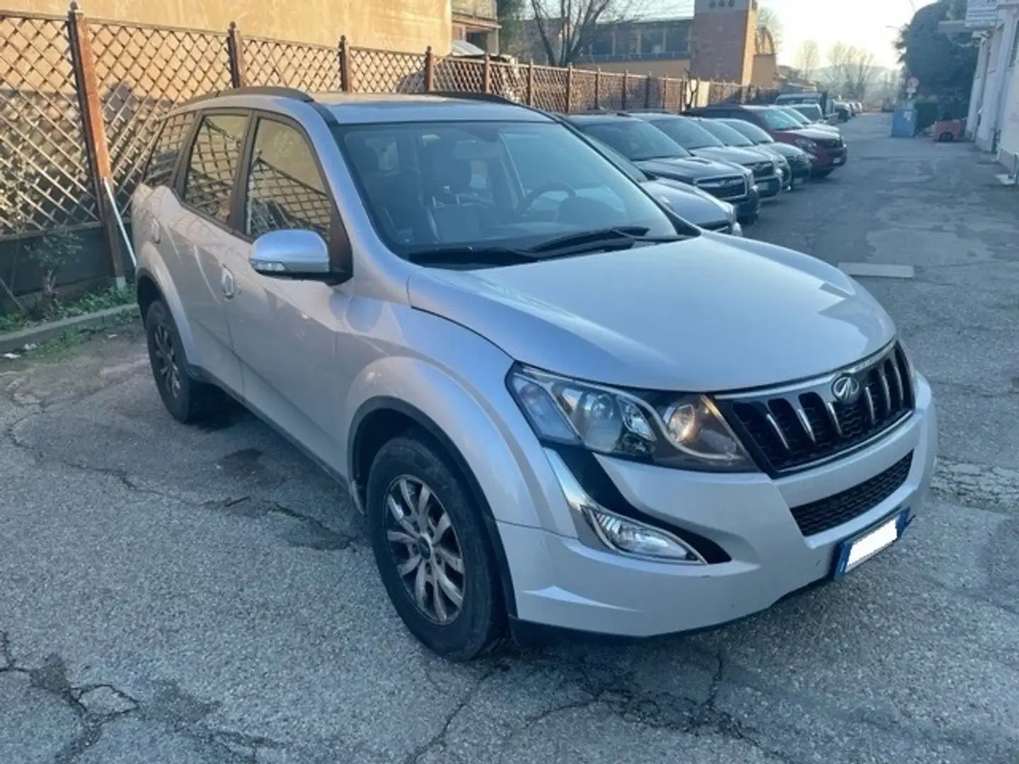Mahindra XUV500 XUV 500 2.2 W8 awd 7posti E6 Argento - 1