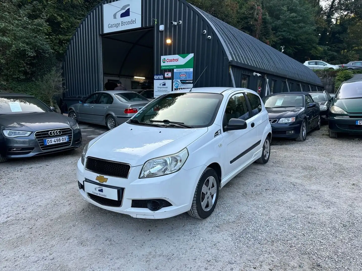 Chevrolet Aveo 1.2 i GPL 82cv 3éme Main Blanc - 1
