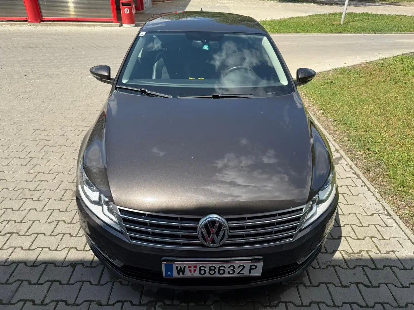 Volkswagen CC Volkswagen CC BMT 2,0 TDI DSG Коричневый - 2