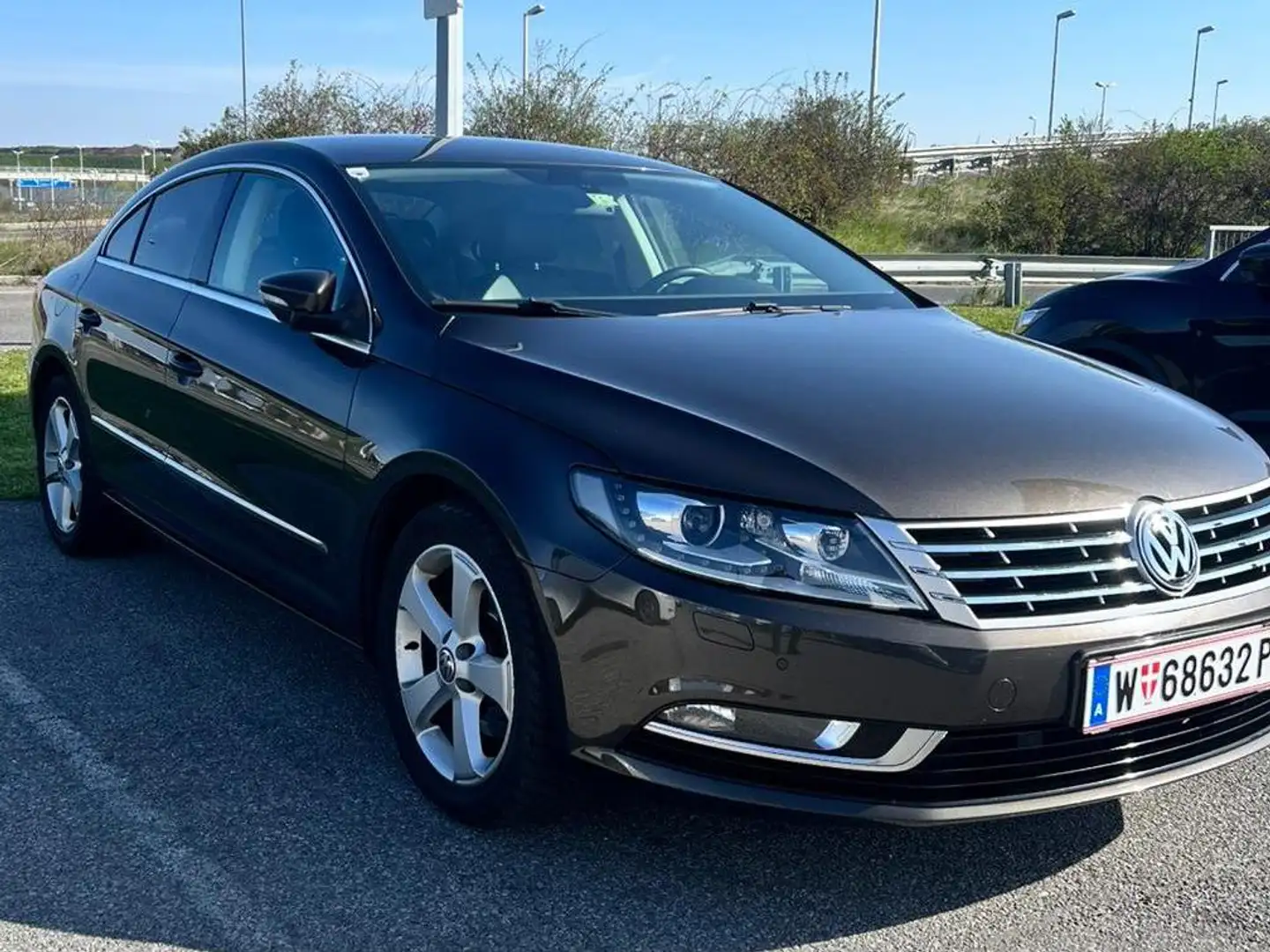 Volkswagen CC Volkswagen CC BMT 2,0 TDI DSG Коричневый - 1