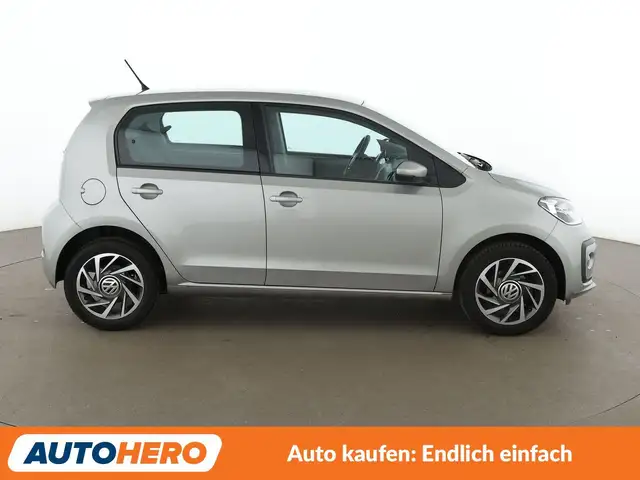 Volkswagen Up! view 7
