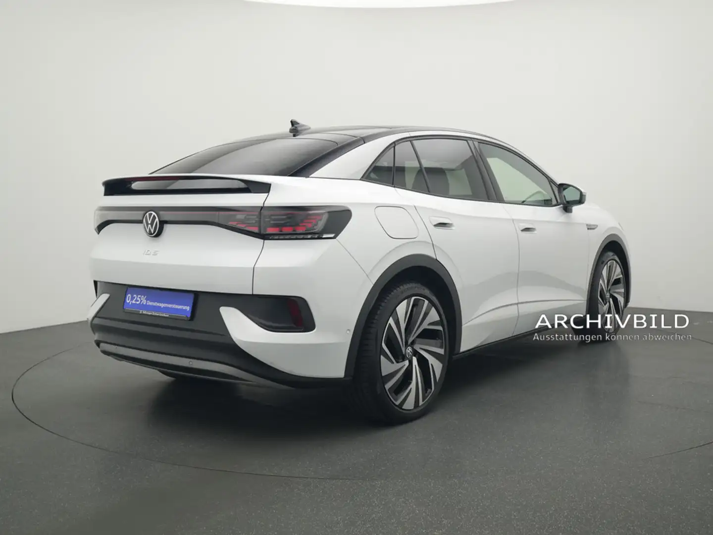 Volkswagen ID.5 Pro NAVI AHK H/K MATRIX MEMORY VIRT KAM Alb - 2