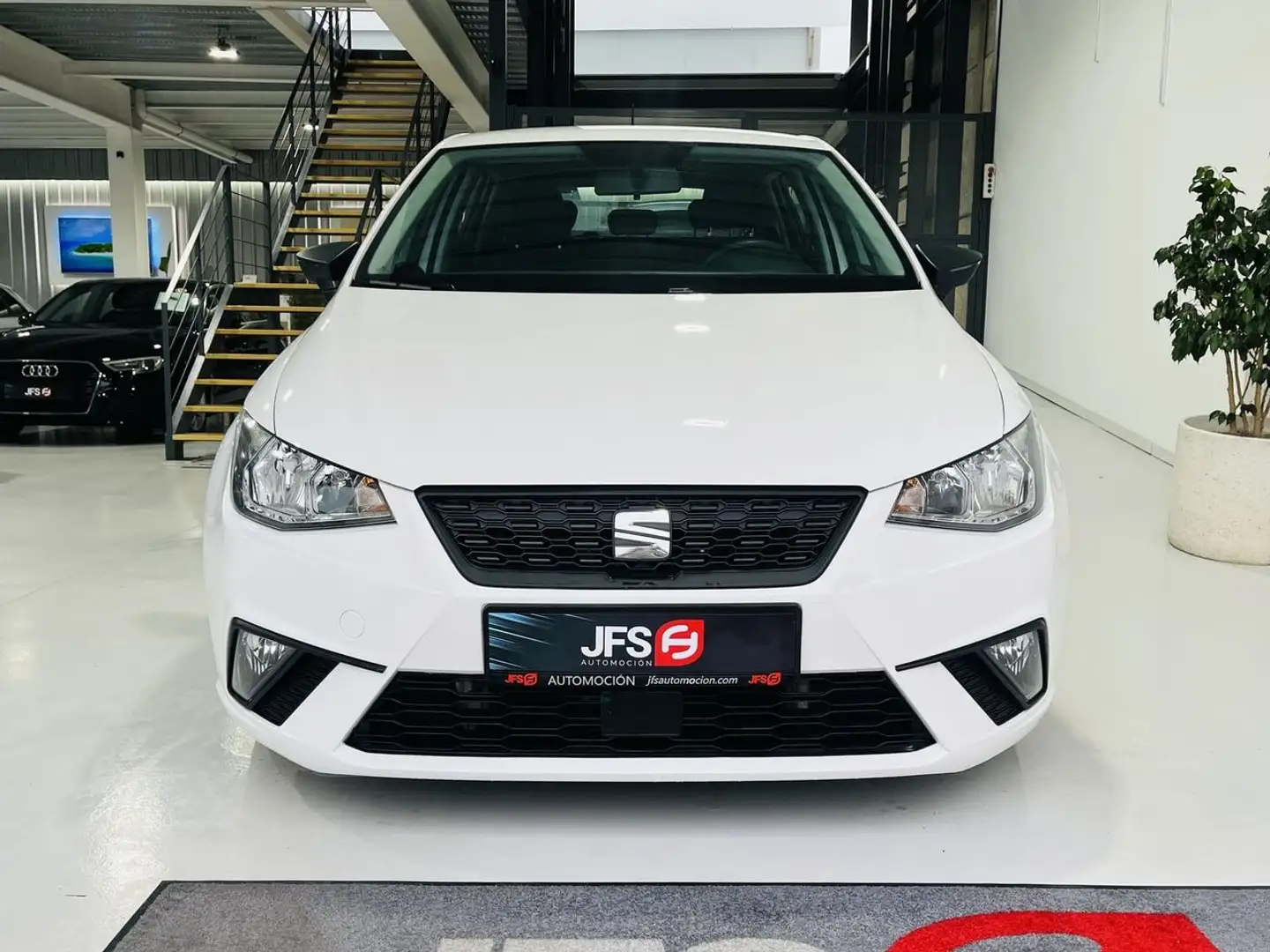 SEAT Ibiza 1.6TDI CR S&S Reference 95 Blanco - 2