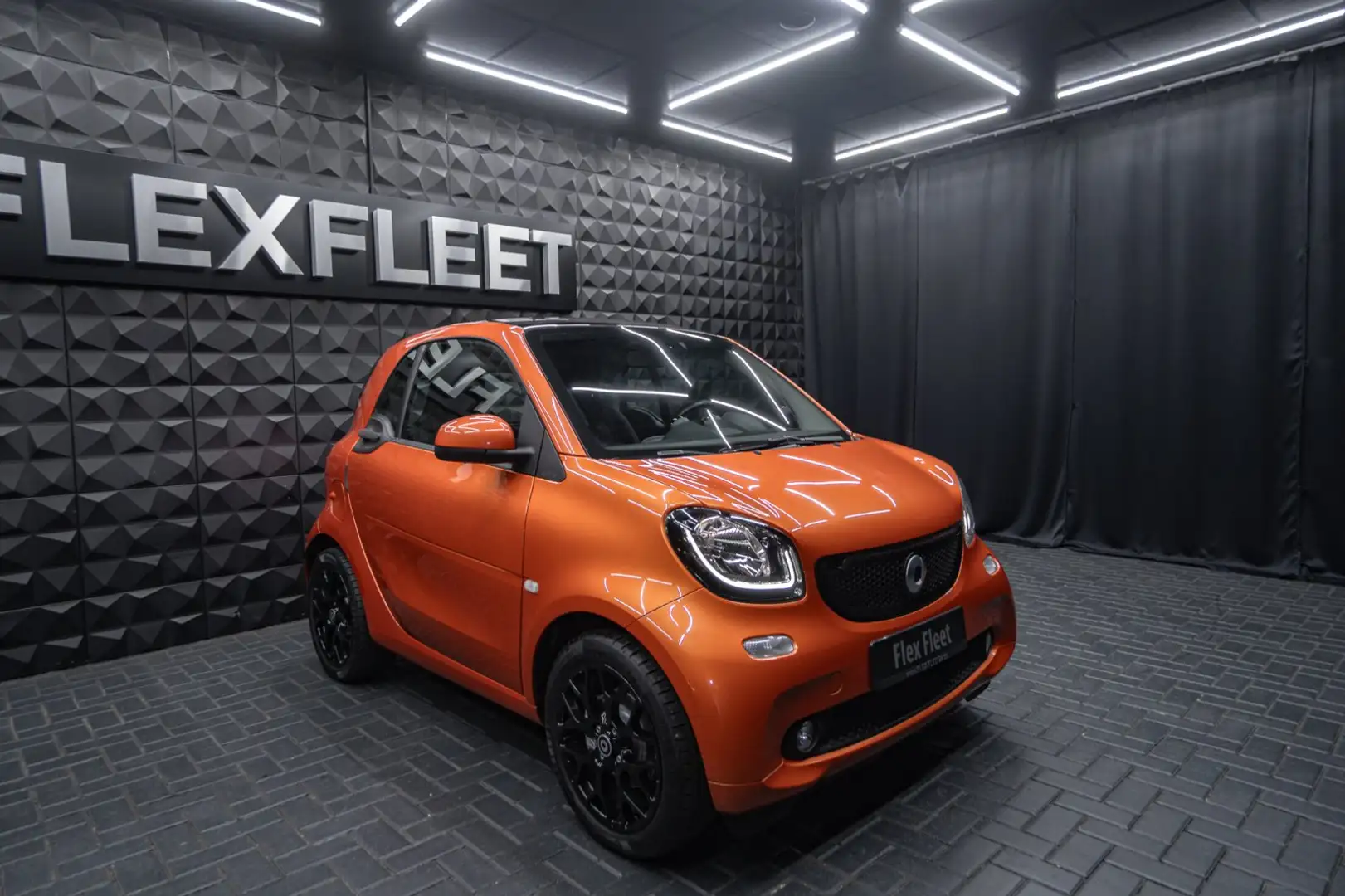 smart forTwo Turbo  SportPaket Navi Pano LED Orange - 2