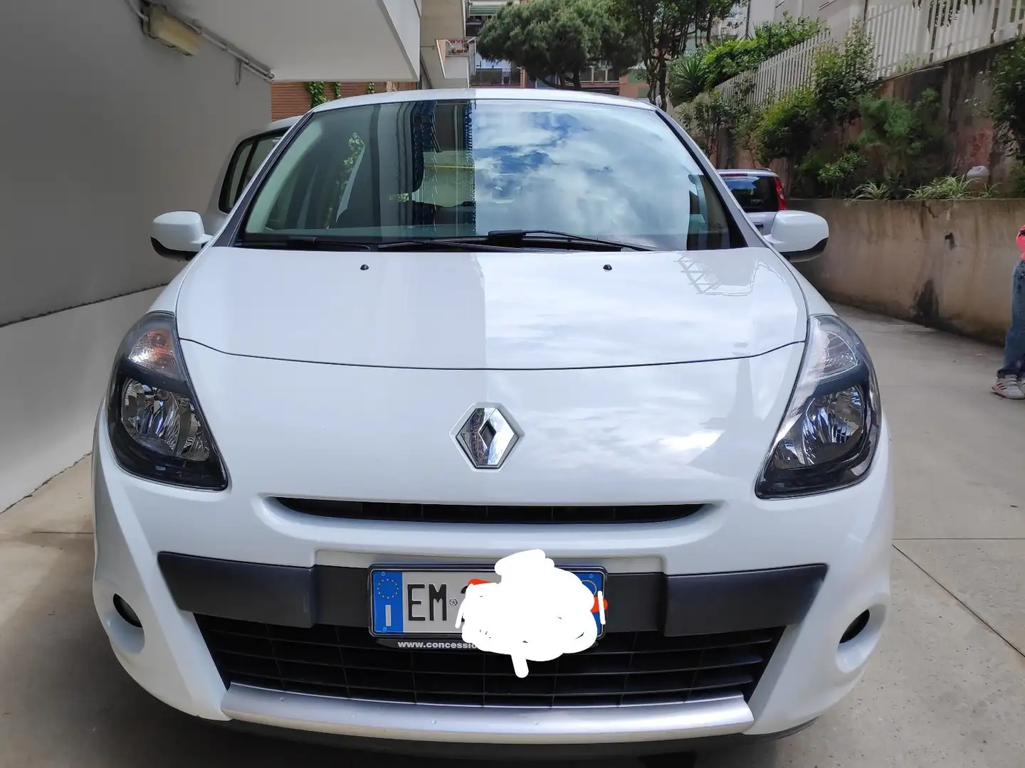 Renault Clio 5p 1.2 16v Live! Bianco - 1