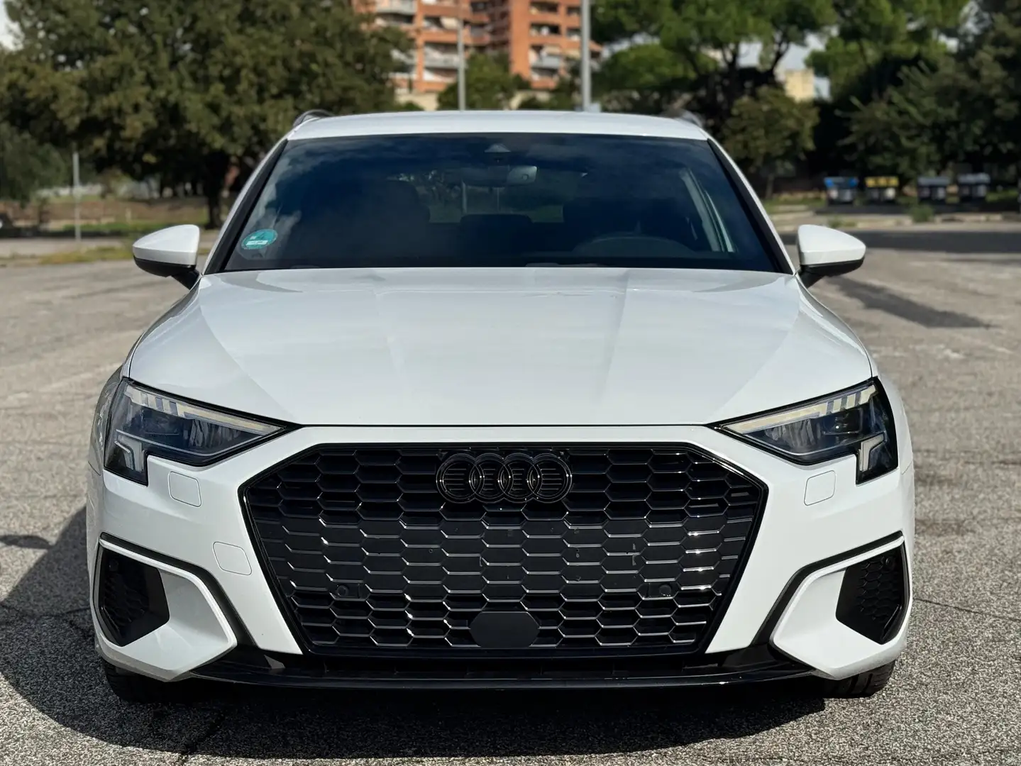 Audi A3 204cv PHEV S-Line S-Tronic Blanc - 1
