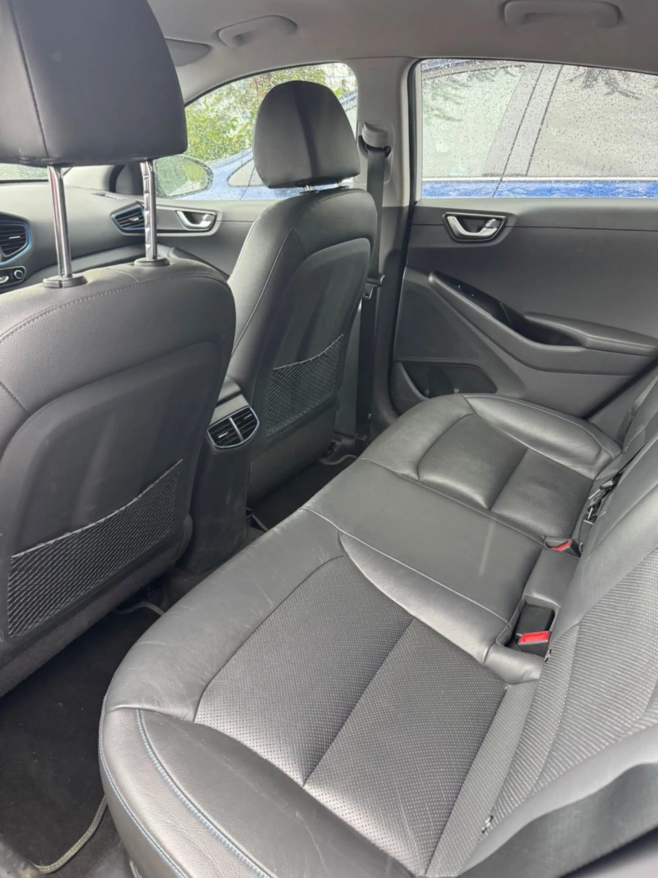 Hyundai IONIQ Ioniq Premium Hybrid — photo 6