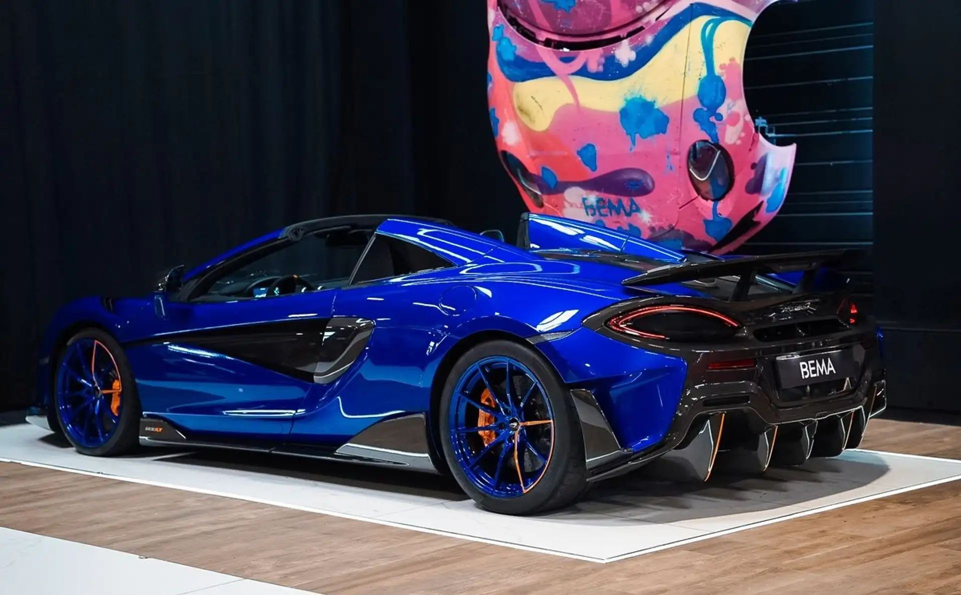 맥라렌 600LT Spider 2019 파랑 사진 2