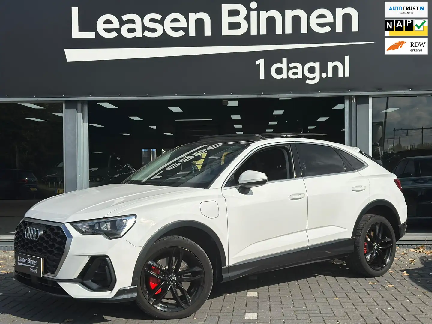 Audi Q3 Sportback 45 TFSI e S Edition Blanco - 1