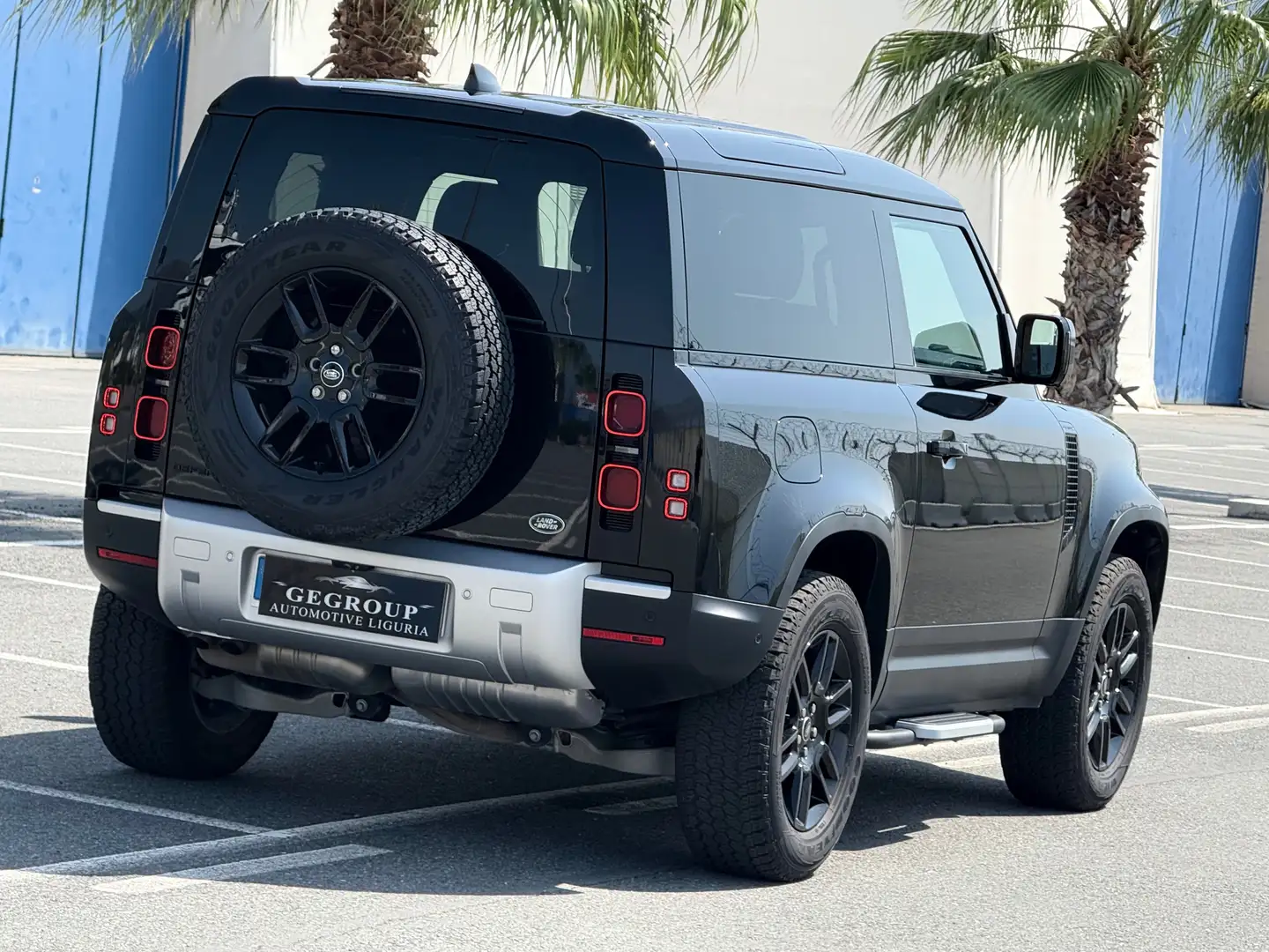 Land Rover Defender 90 3.0d i6 mhev X-Dynamic -awd 200cv-PERMUTABILE Noir - 1