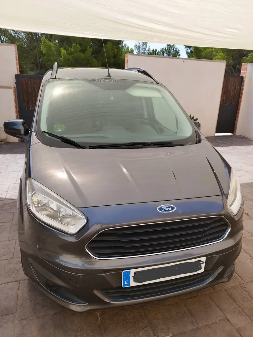 Ford Tourneo Courier 1.0 Ecoboost Titanium - 2