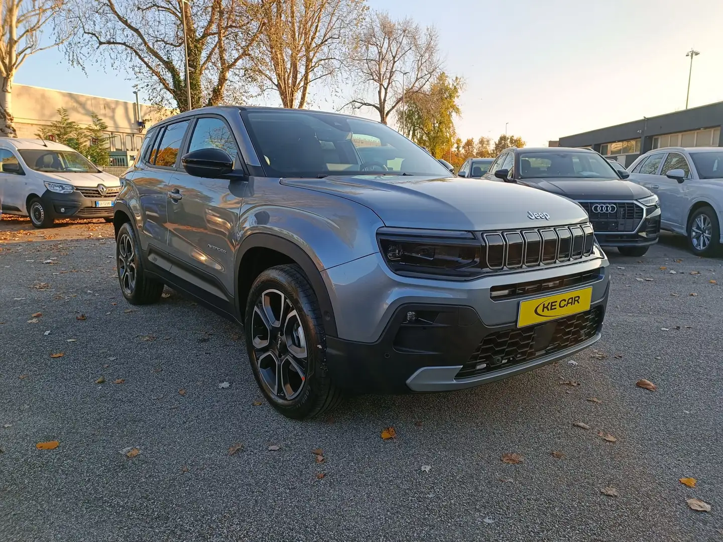Jeep Avenger 1.2 Turbo Summit #NAVIGATORE #JBL - PREZZO REALE Gris - 2