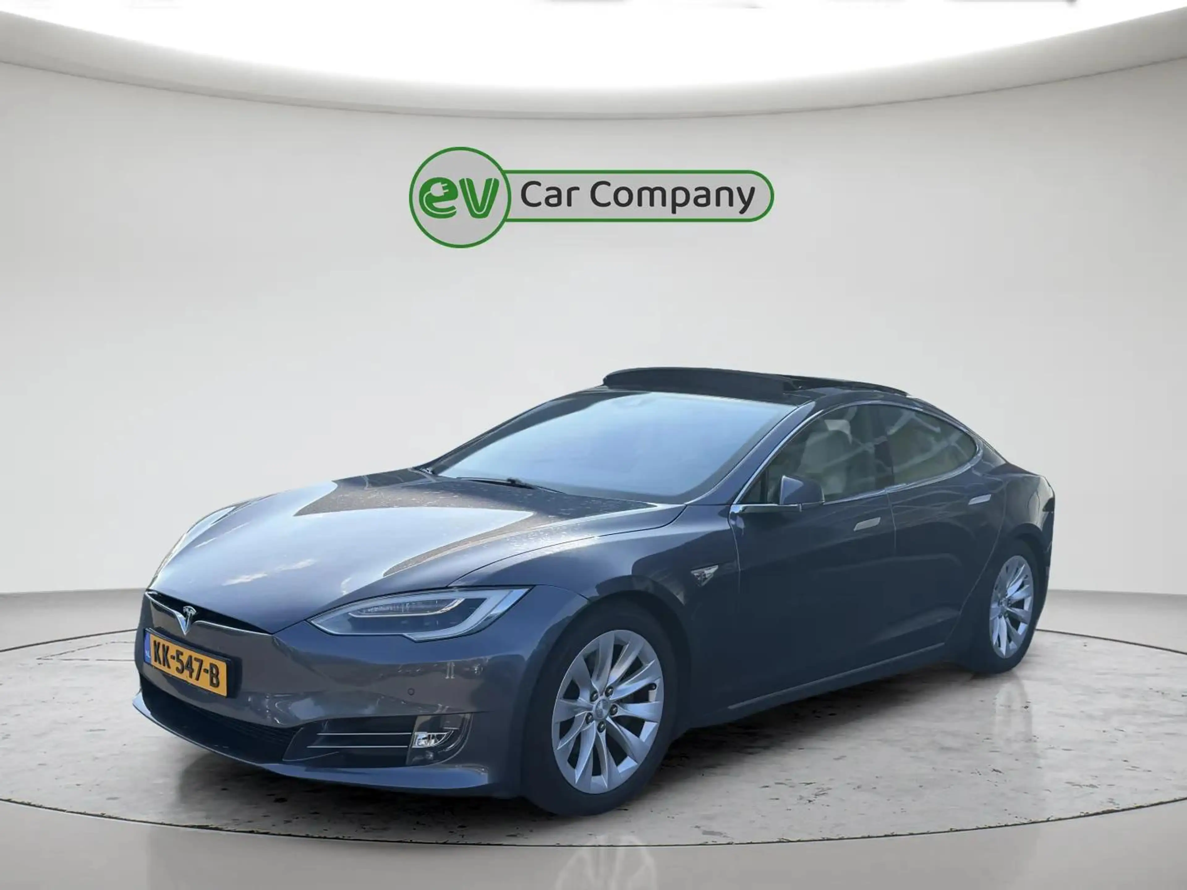 Tesla Model S 90D Base | SOH 87% | Panoramadak | Luchtvering | C