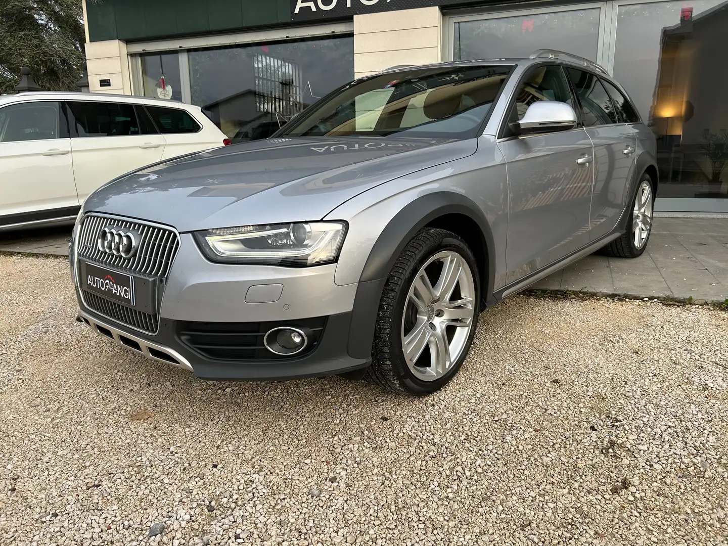 Audi A4 allroad 2.0 tdi 190cv s-tronic FULL Argento - 1