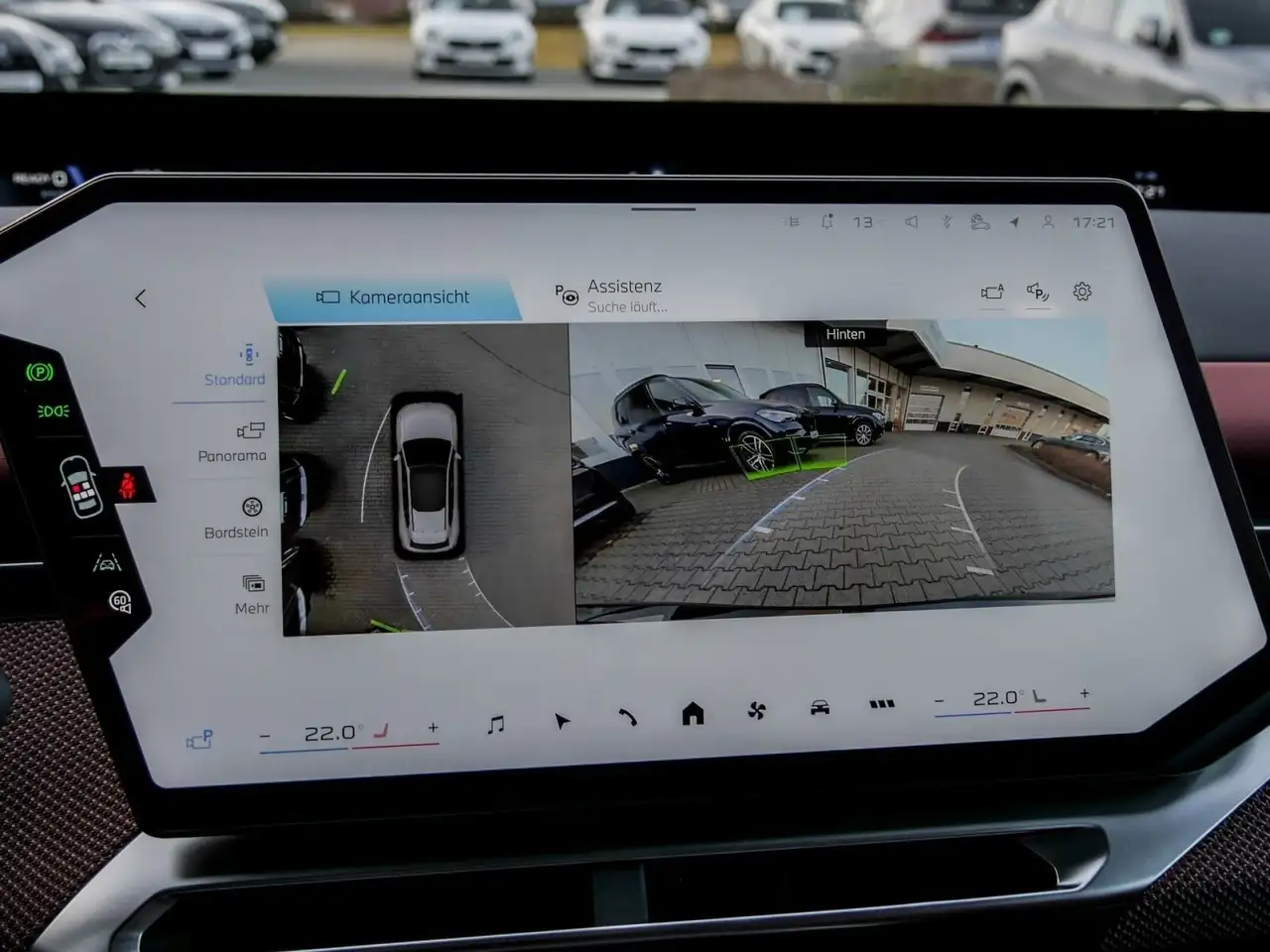 BMW iX3 50 xDrive M Sport HUD PANO ACC 360°KAM RFK 11