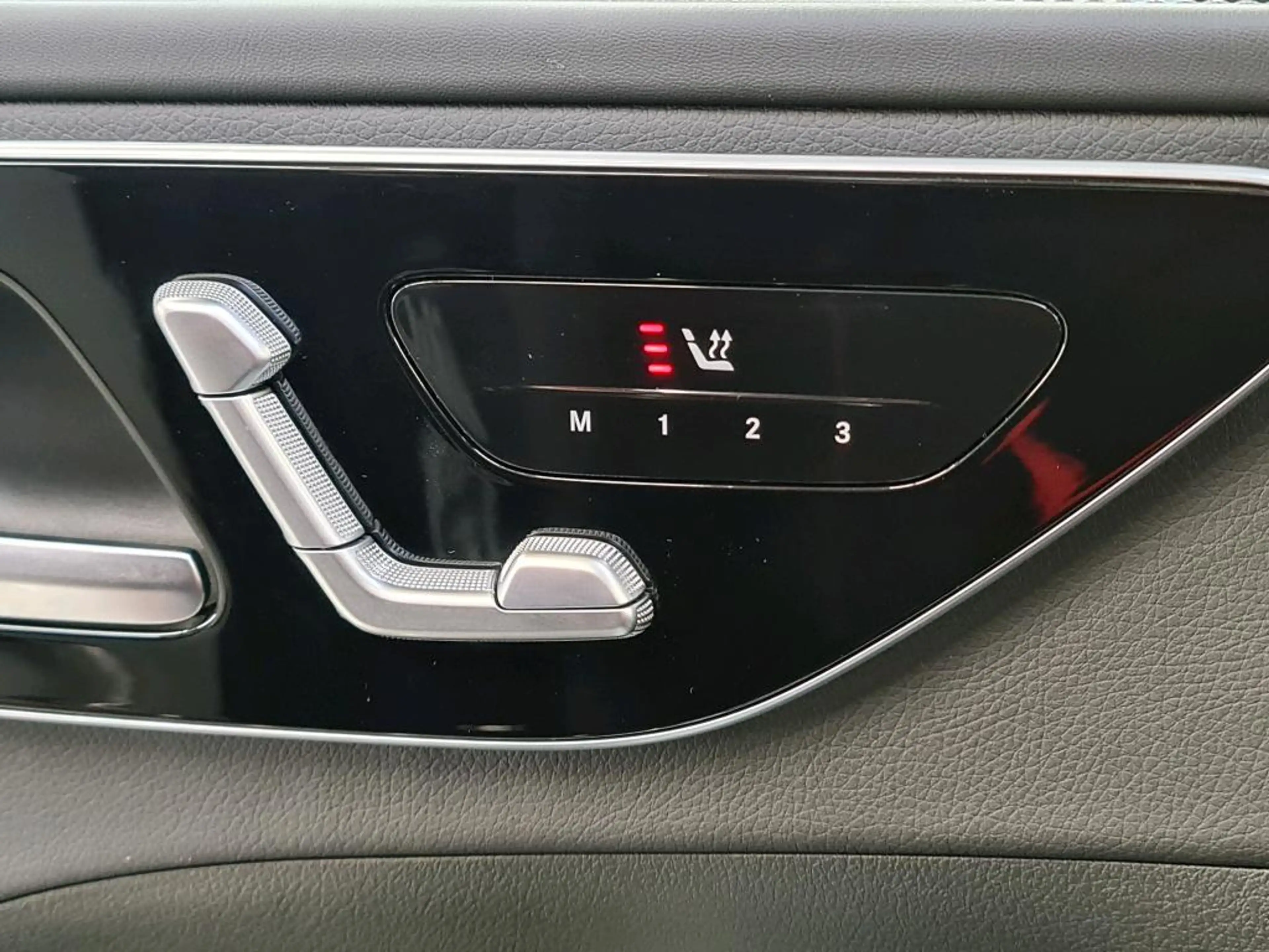 Mercedes-Benz C 300 Estate e Business Solution AMG Trekhaak |AMG Line — photo 8