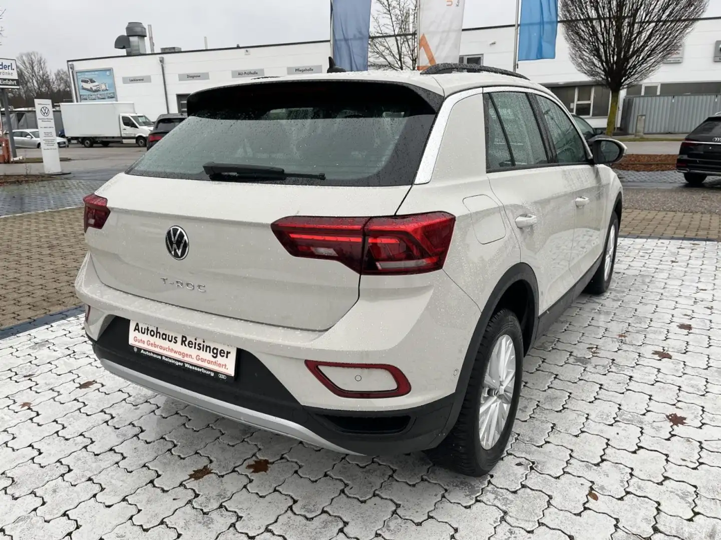 Volkswagen T-Roc 1.5 TSI DSG Life (Navi,APP,AHK,SH,PDC) Klima Navi Grigio - 2