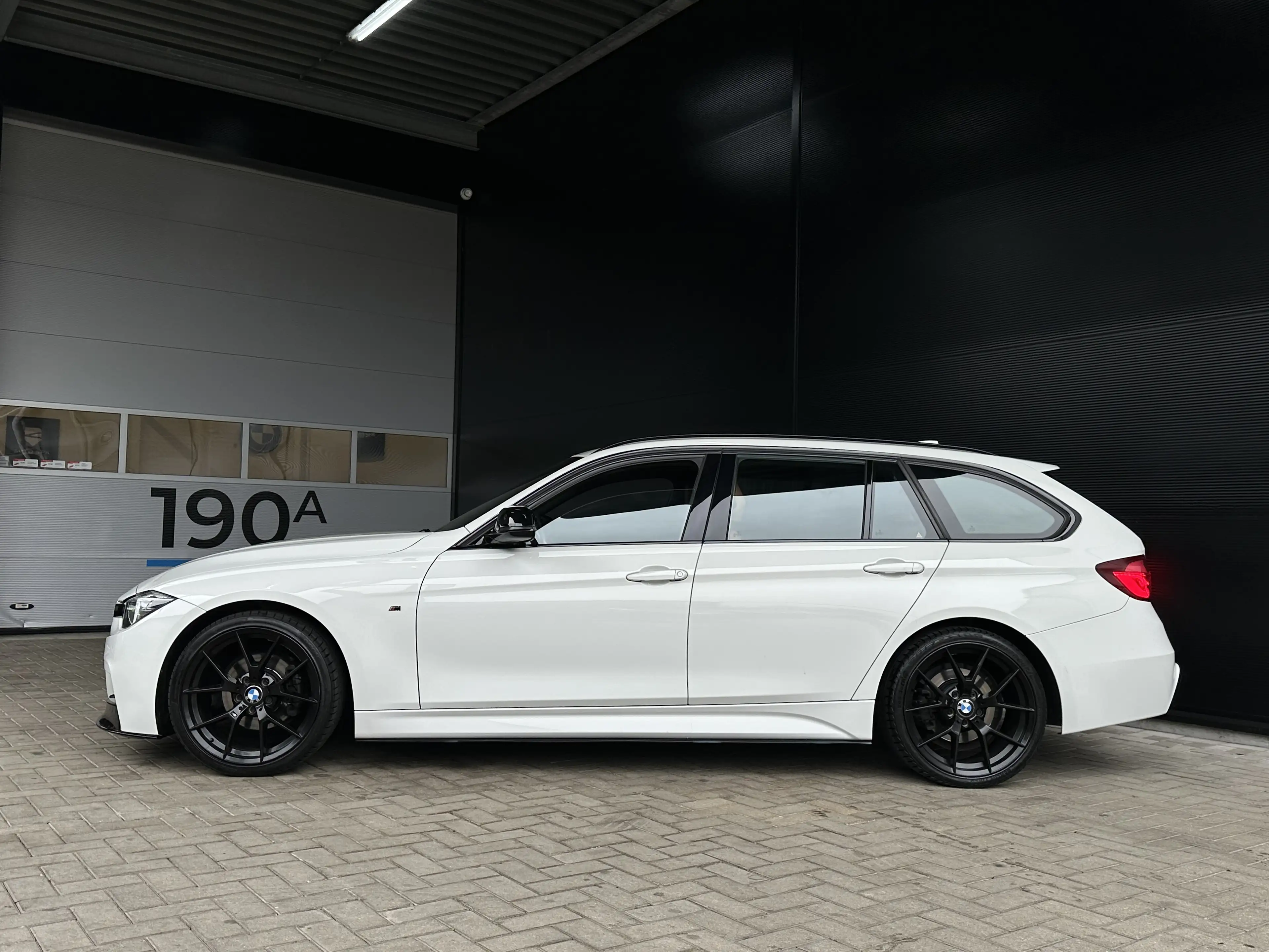 BMW 328 3 Serie 328i Touring | M-SPORT | NL-Auto | PANODAK — photo 5