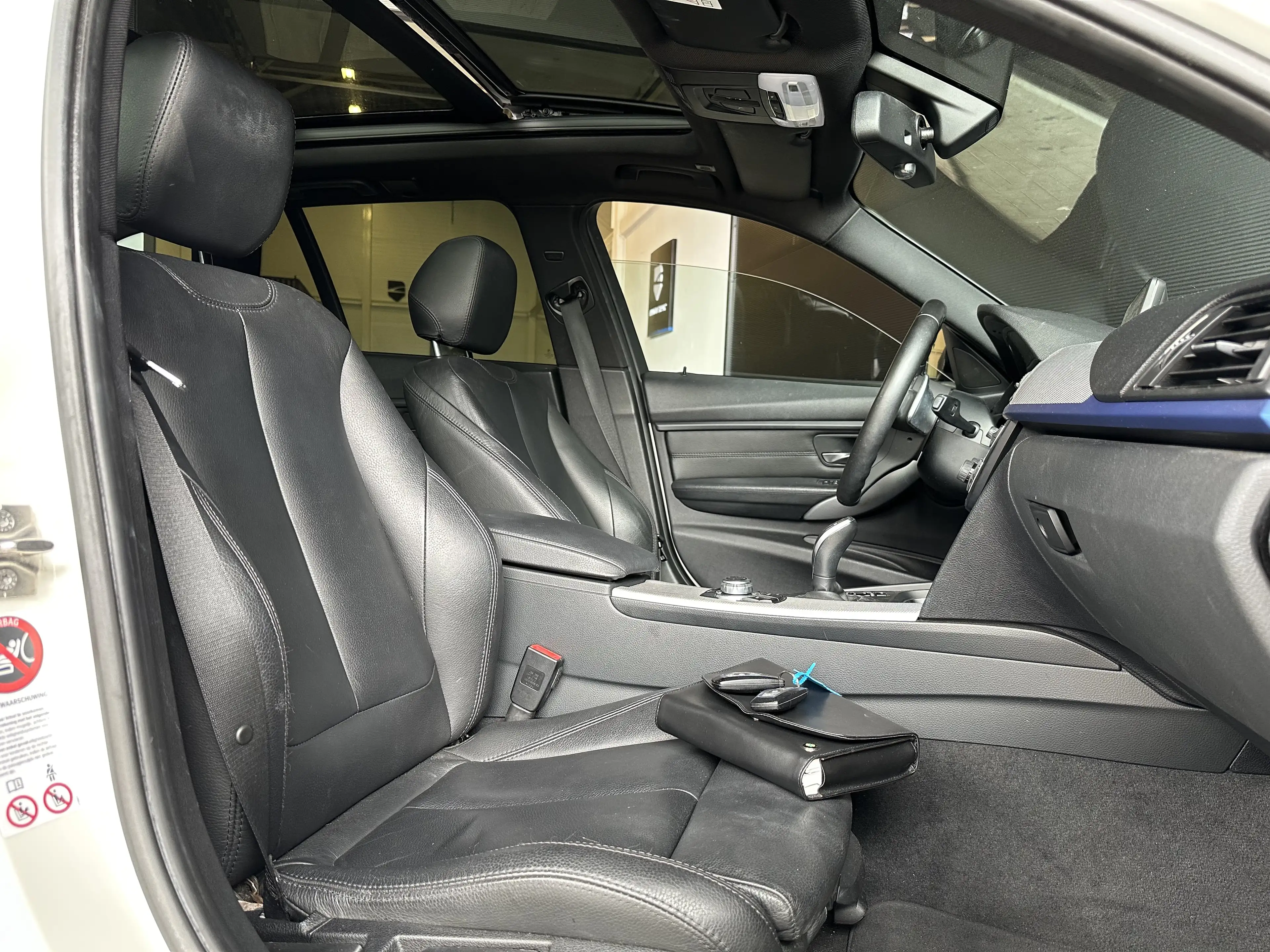 BMW 328 3 Serie 328i Touring | M-SPORT | NL-Auto | PANODAK — photo 14