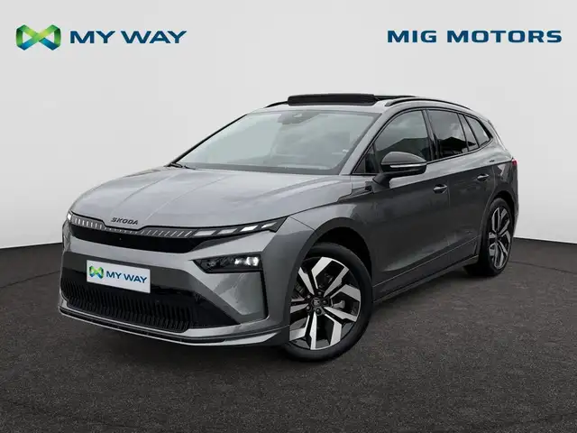 Skoda Enyaq 85 Sportline 82kWh (285pk) /// Inklapbare Trekhaak /// Panoramisch schuifdak /// 360° Camera ///