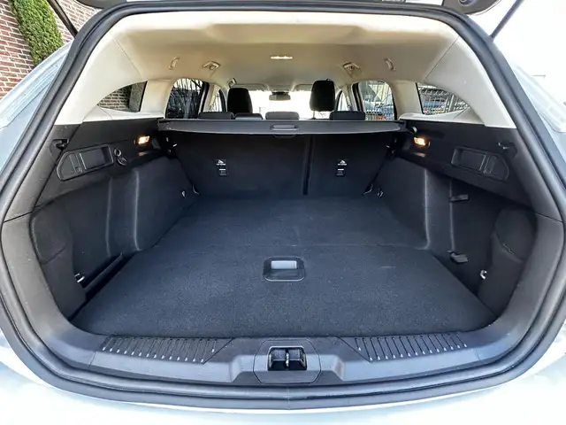 Ford Focus view 26