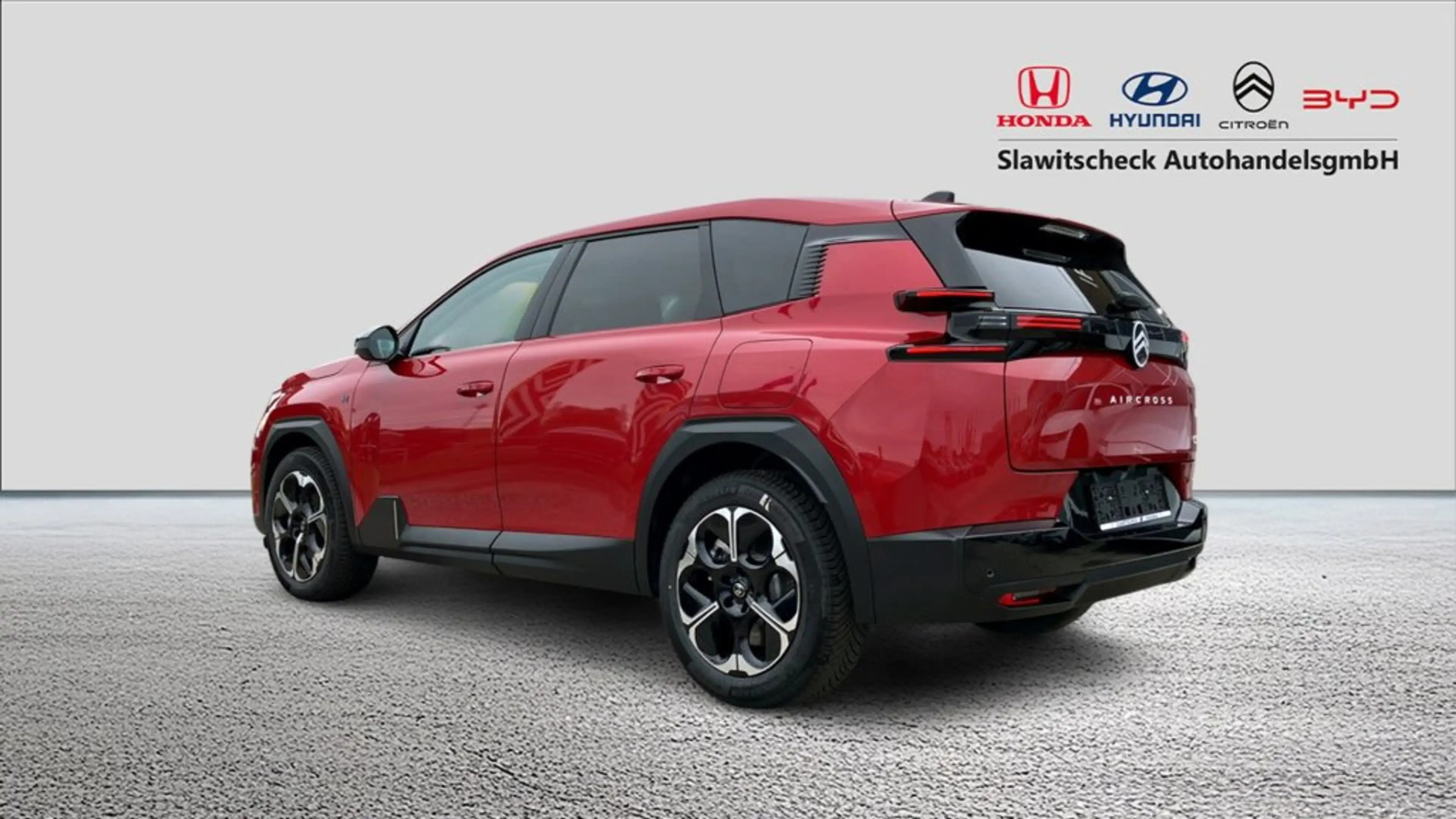 Citroen C5 Aircross Plug-in Hybrid 225 Max Aut. — photo 3