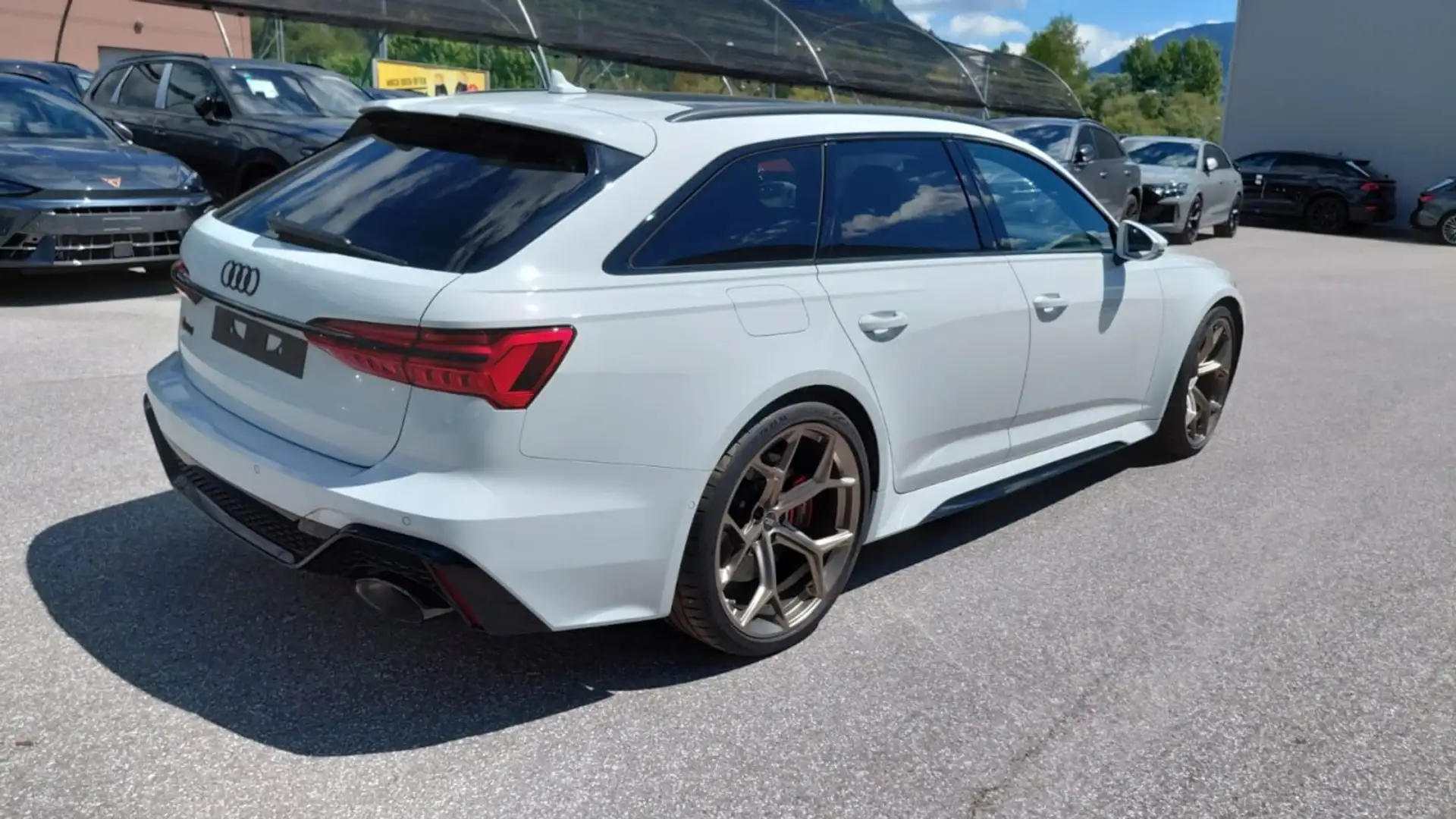 Audi RS6 Avant performance - Bang & Olufsen Advanced Fehér - 2