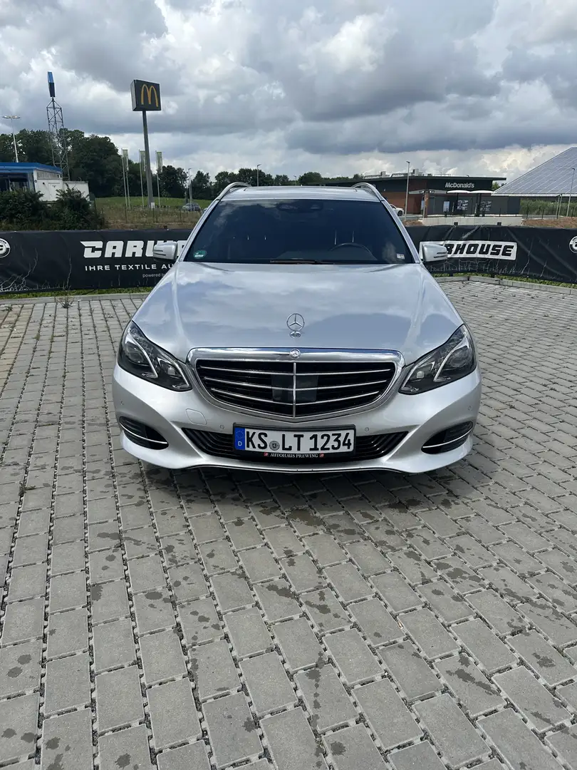 Mercedes-Benz E 350 E 350 BlueTec 4Matic Gris - 2