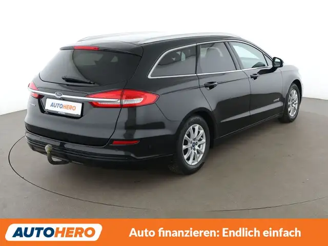 Ford Mondeo view 6
