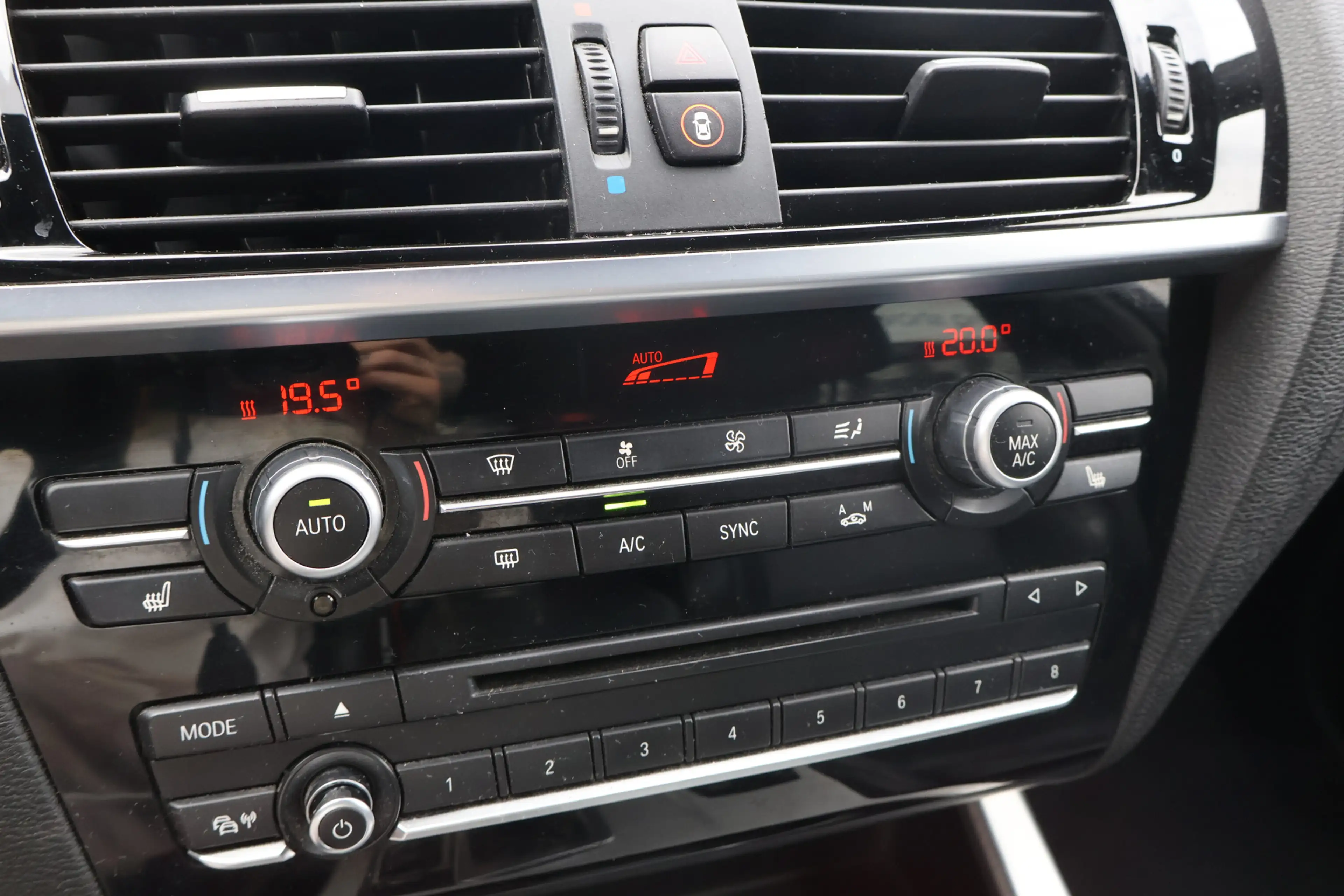 BMW X4 xDrive30d Centennial High Executive | 6-Cilinder | — photo 11