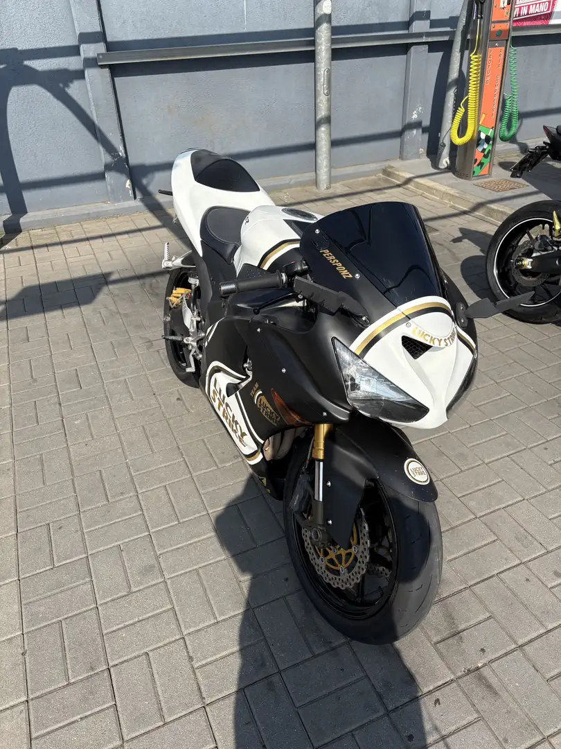 Kawasaki Ninja ZX-6R 636 - 2