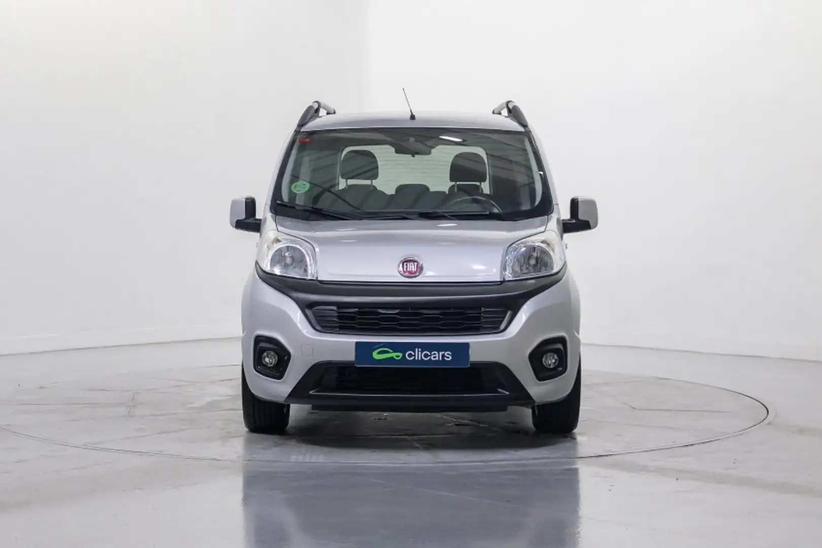 Fiat Qubo 1.3Mjt Lounge Plateado - 2