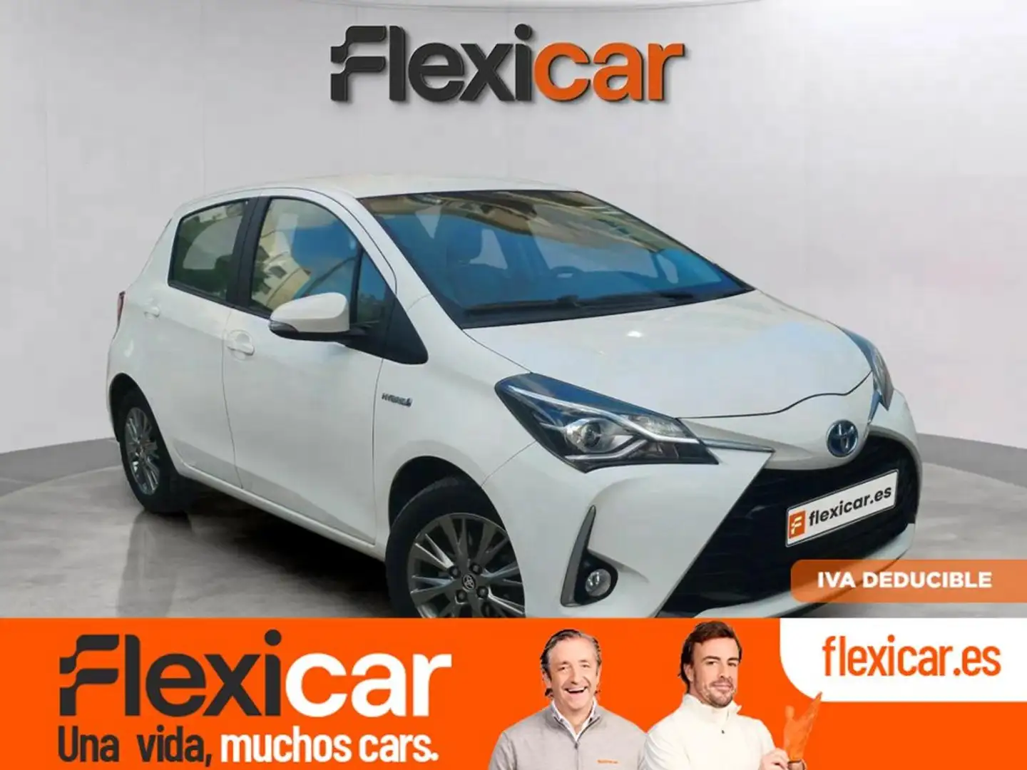 Toyota Yaris 1.5 100H Active Tech Wit - 1