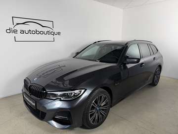 e PHEV xDrive Touring // M Sport // HUD // 360