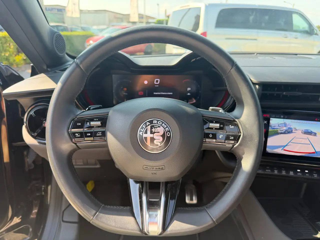 Alfa Romeo Junior 2025 — фото 15