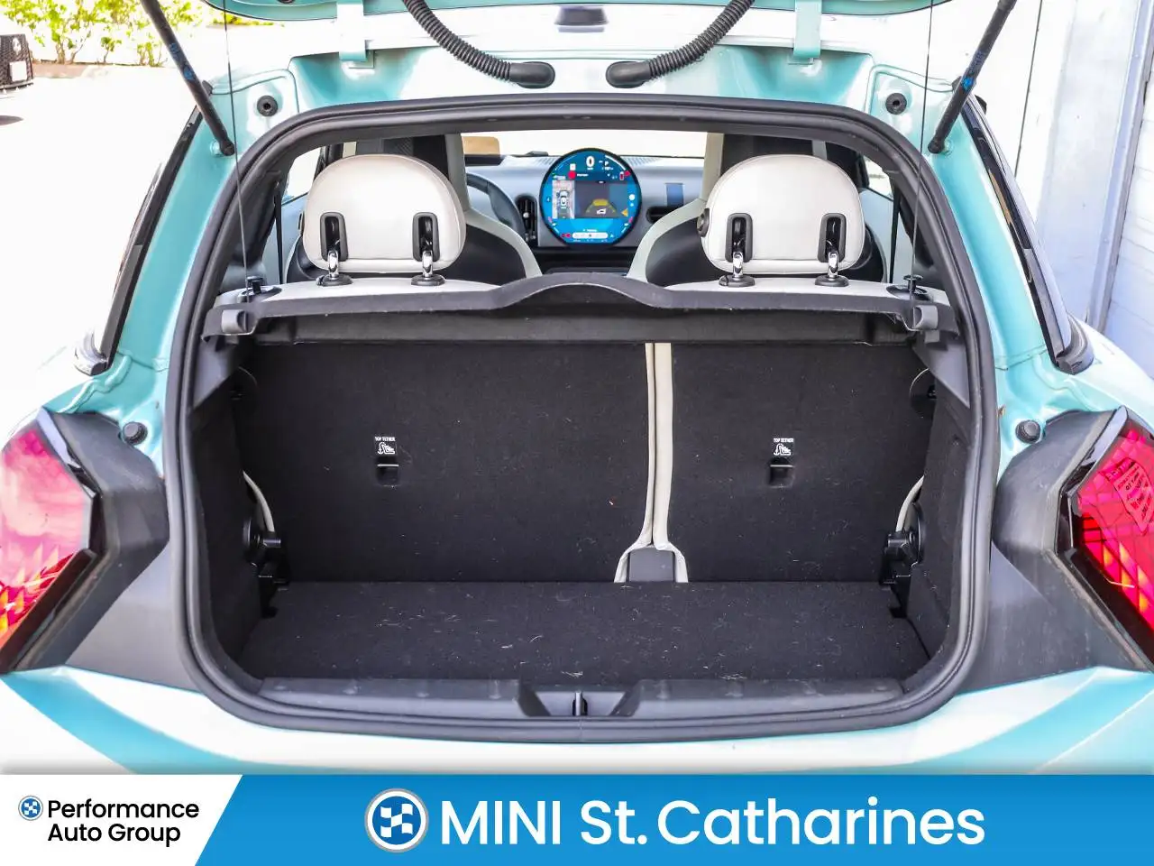 MINI 3 Door снимка MINI 3 Door