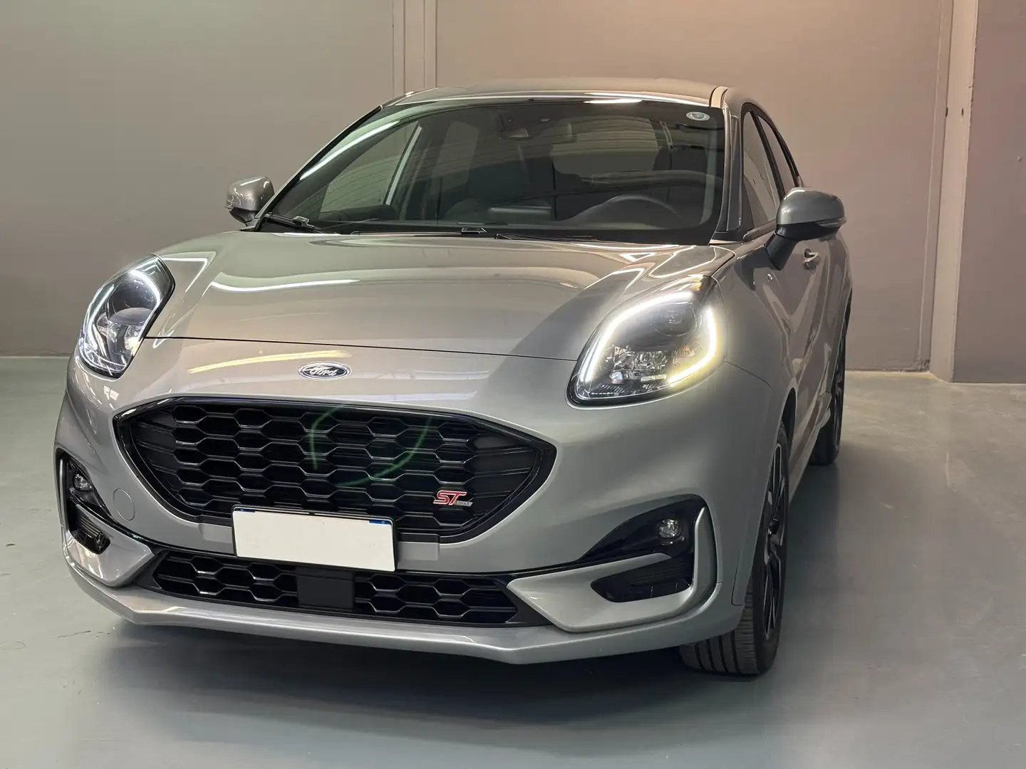 Ford Puma 1.5 ecoblue ST-Line X s Grigio - 2
