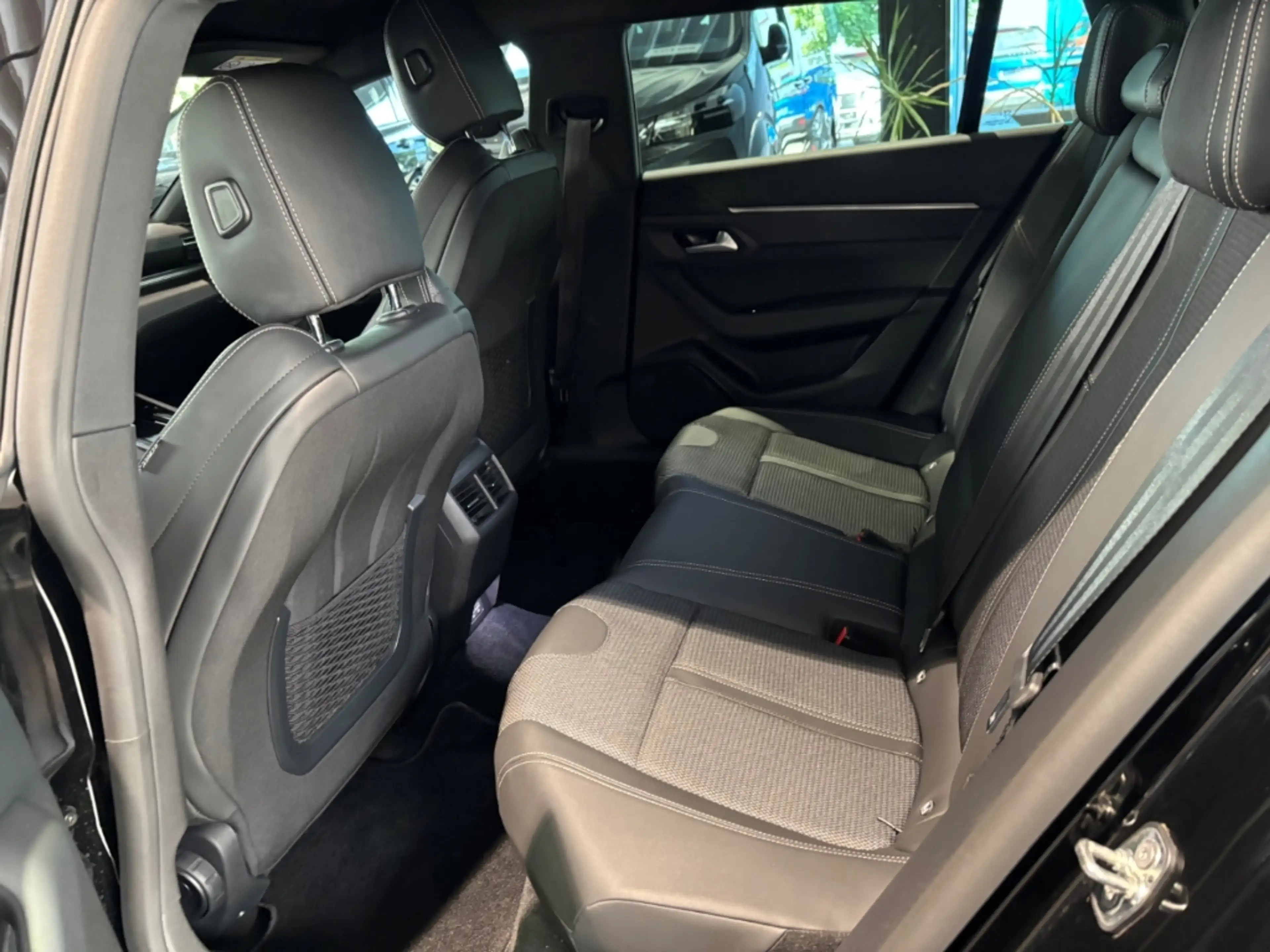 Peugeot 508 SW Allure 130 EAT8 KOMFORTSITZE SITZHEIZUNG — photo 13