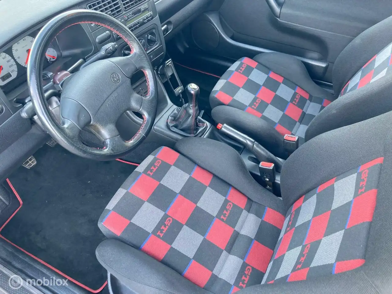 Volkswagen Golf GTI 2.0 Edition 20 / Nieuwe APK, foto 6