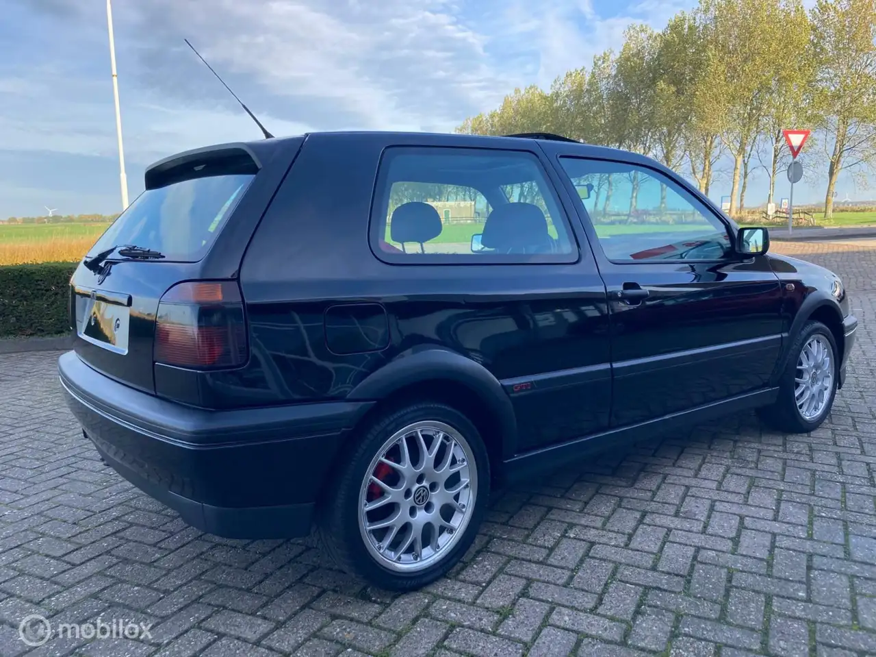 Volkswagen Golf GTI 2.0 Edition 20 / Nieuwe APK, foto 4