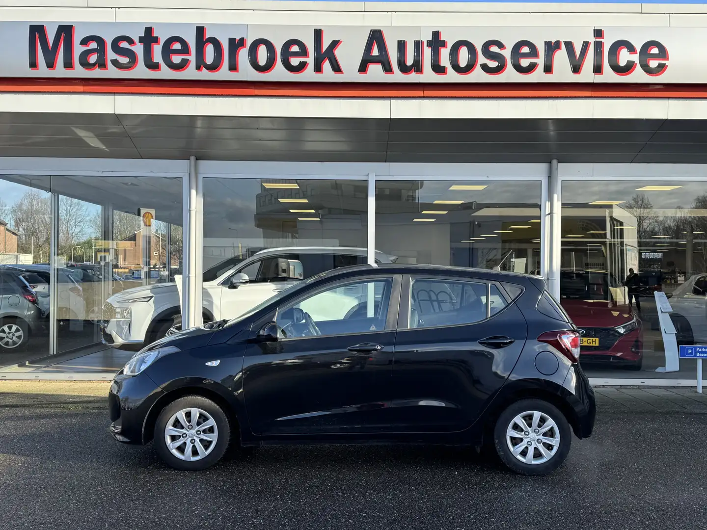 Hyundai i10 1.0i Comfort Staat in Hardenberg Noir - 2