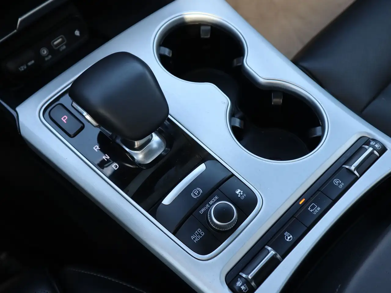 Kia Stinger снимка Kia Stinger