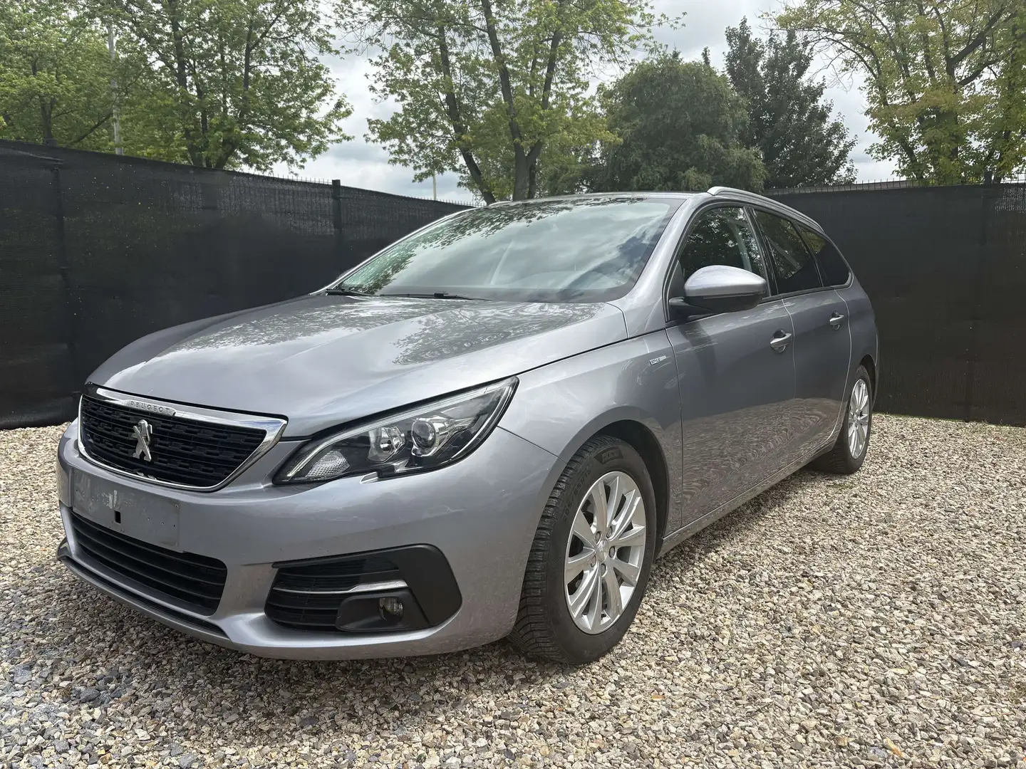 Peugeot 308 SW 1.5 BlueHDi Style (EU6.2)  1e PROP - NAVI Gris - 2