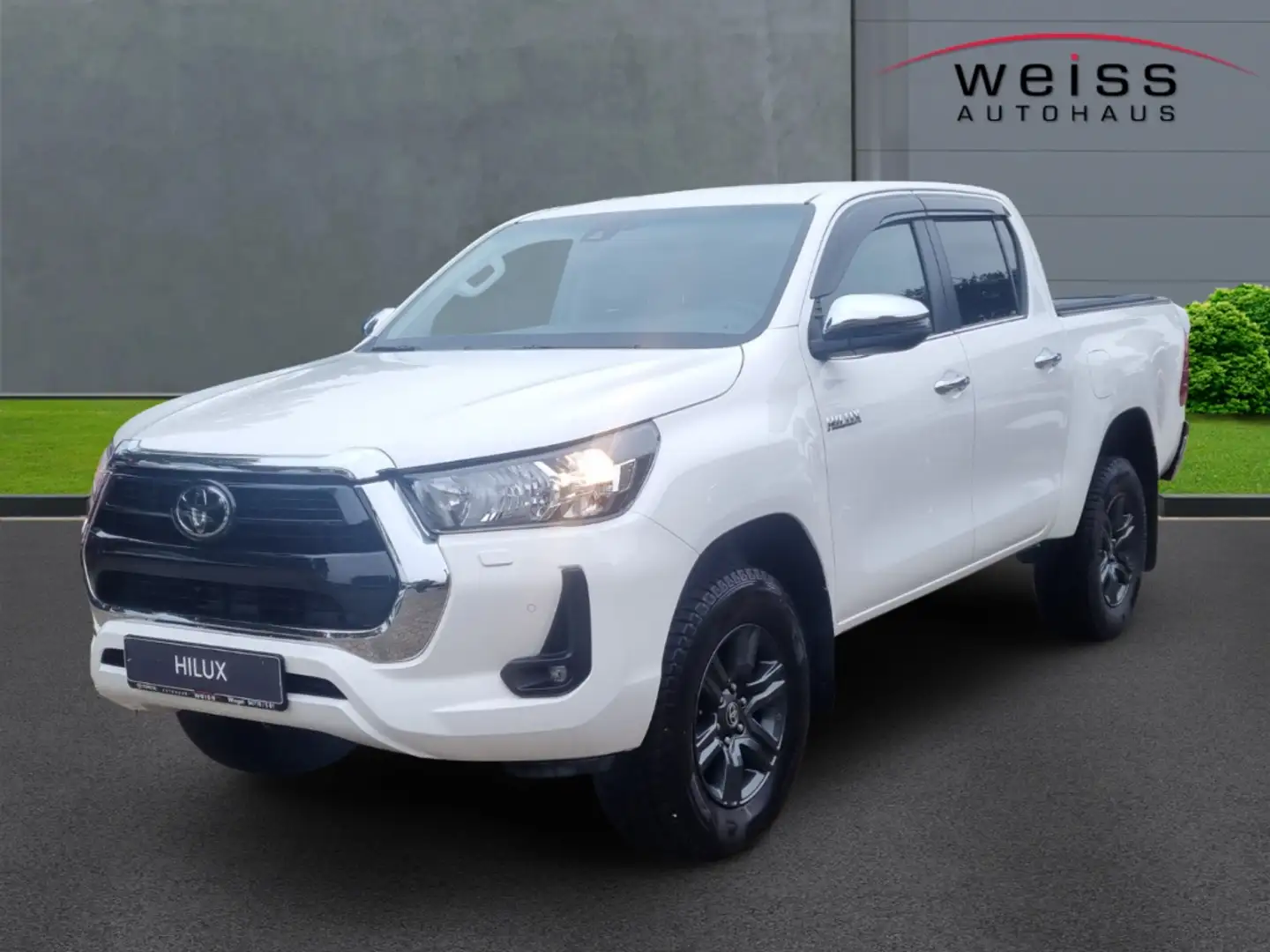 Toyota Hilux 2.4D 4x4 Double Cab Comfort*NAV*Sperrdiff*AppleCar Weiß - 1