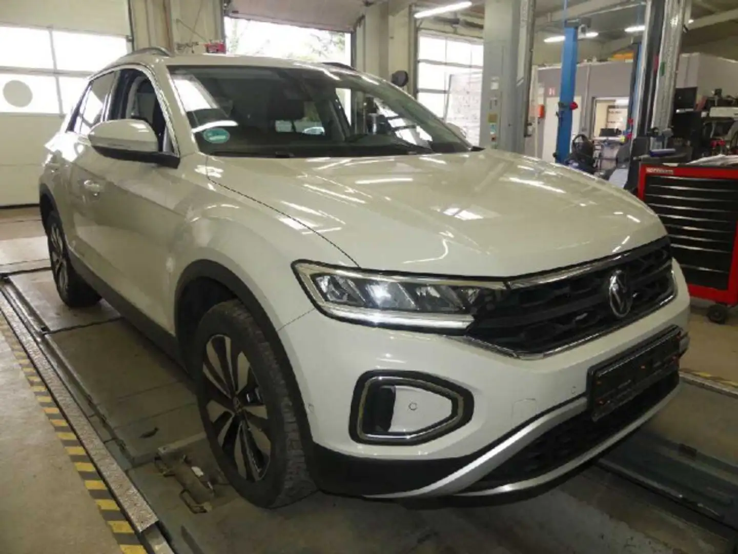 Volkswagen T-Roc T-ROC 2.0 l TDI DSG SHZ LED ACC KLIMA Grau - 2