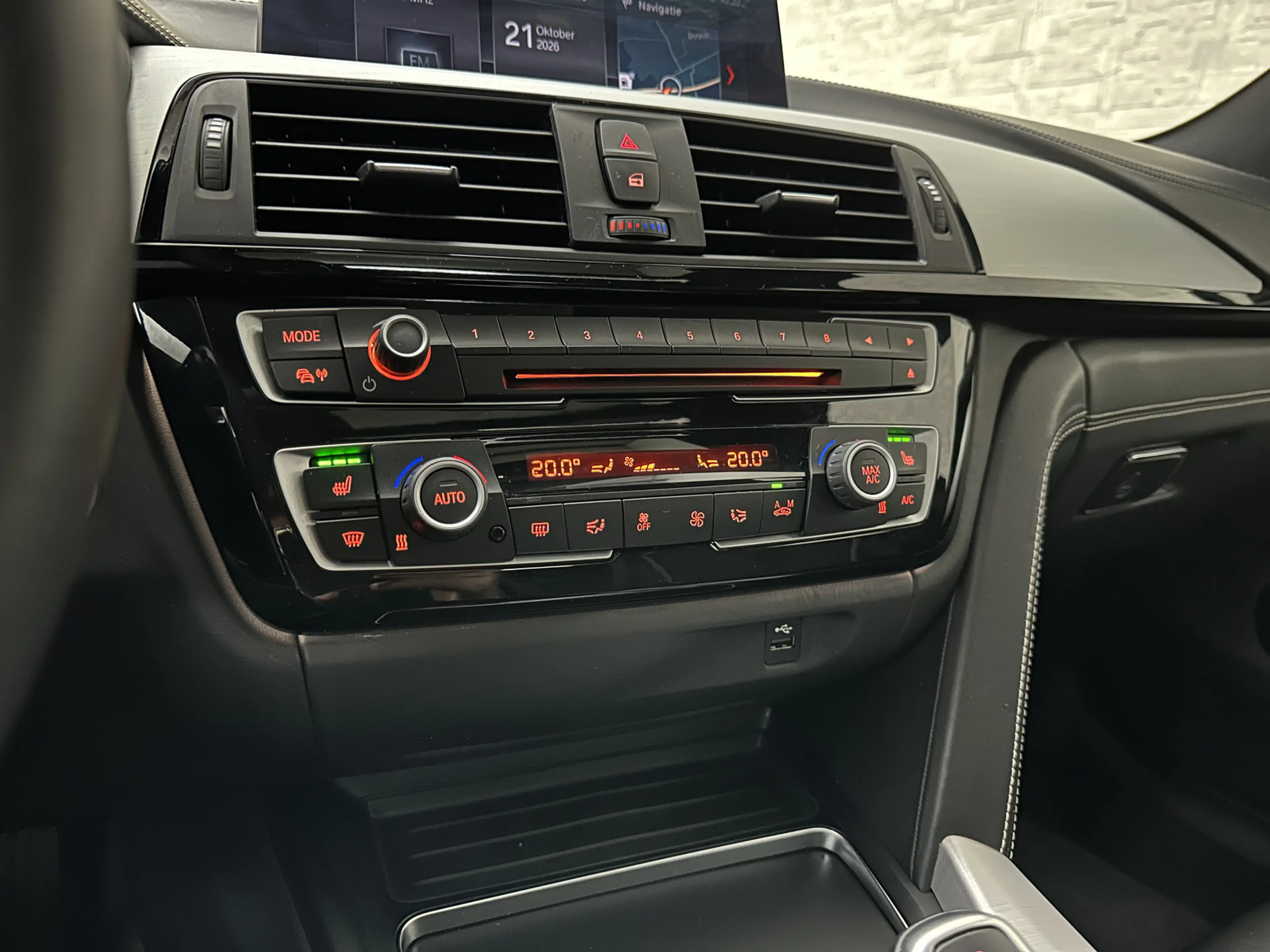 BMW 440 4-serie Gran Coupé 440i xDrive M-Sport | Frozen Si — photo 48